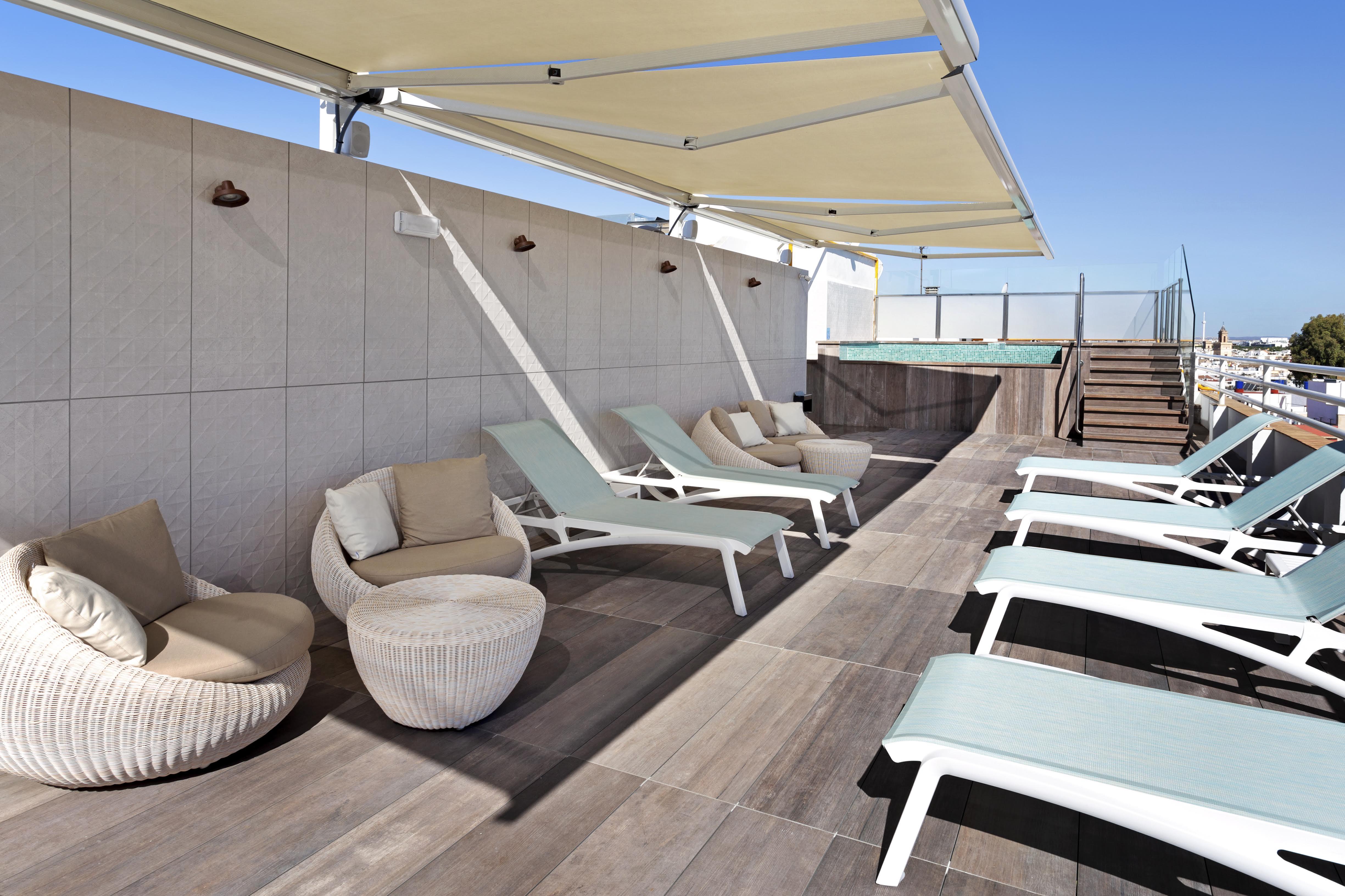 Catalonia Santa Justa Hotel
